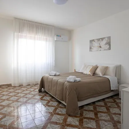 Cama - Qui Vivi La Vera Storia Normanna * Palermo